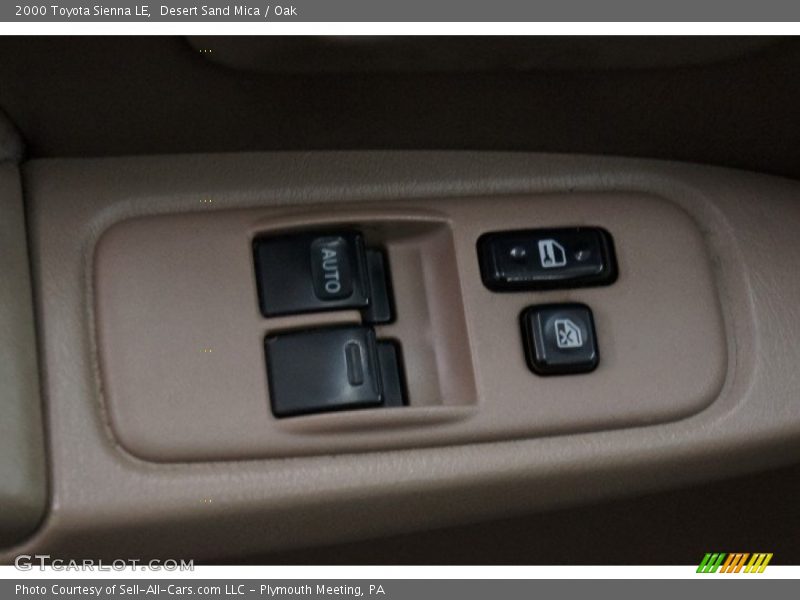 Desert Sand Mica / Oak 2000 Toyota Sienna LE