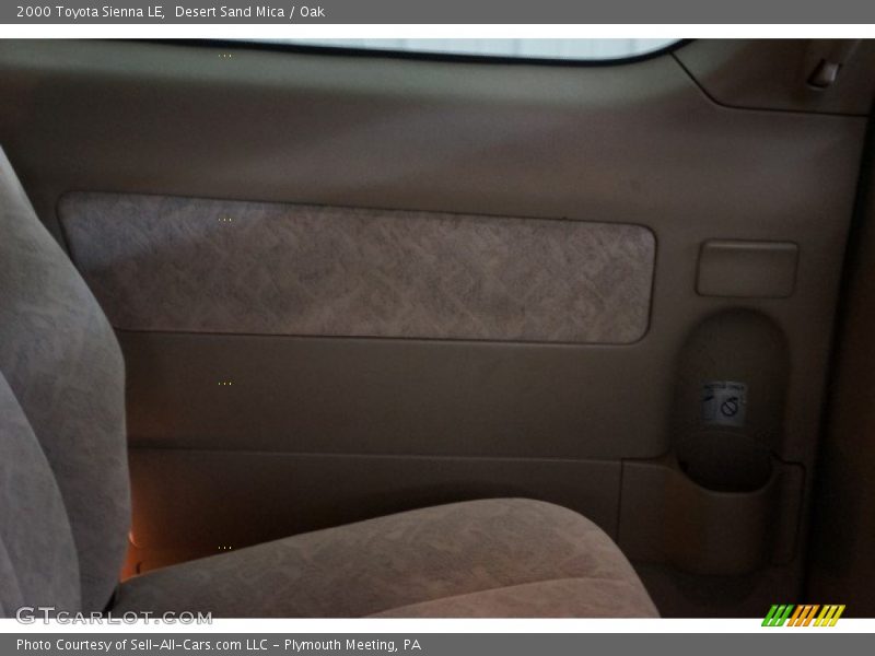 Desert Sand Mica / Oak 2000 Toyota Sienna LE