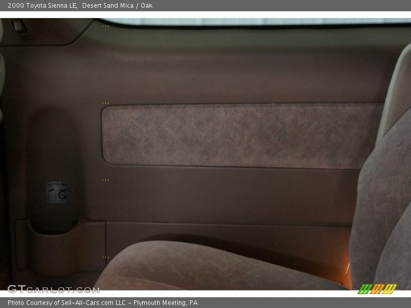 Desert Sand Mica / Oak 2000 Toyota Sienna LE