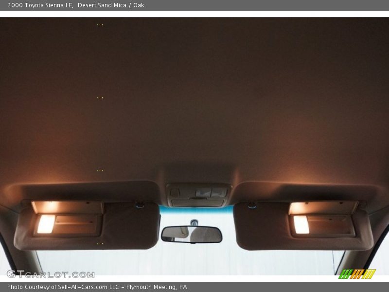 Desert Sand Mica / Oak 2000 Toyota Sienna LE