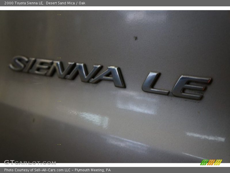 Desert Sand Mica / Oak 2000 Toyota Sienna LE