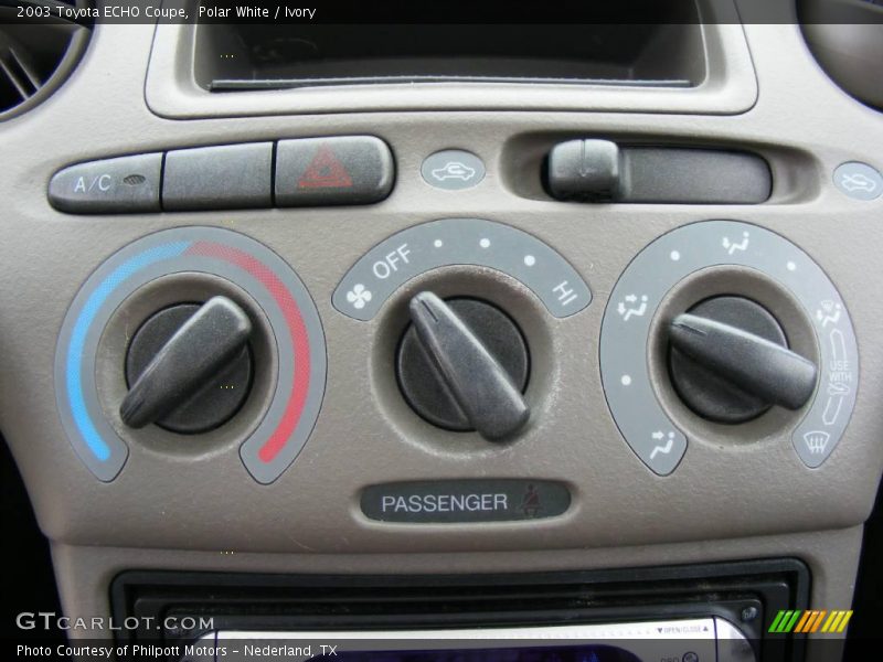 Polar White / Ivory 2003 Toyota ECHO Coupe