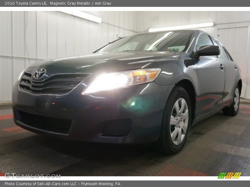 Magnetic Gray Metallic / Ash Gray 2010 Toyota Camry LE