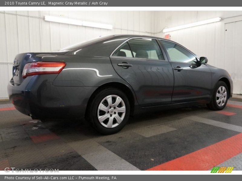 Magnetic Gray Metallic / Ash Gray 2010 Toyota Camry LE