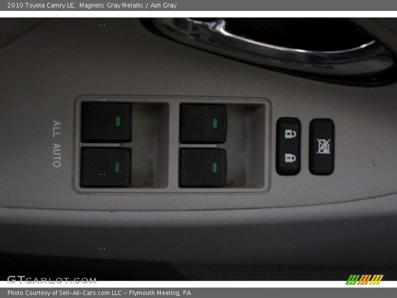 Magnetic Gray Metallic / Ash Gray 2010 Toyota Camry LE