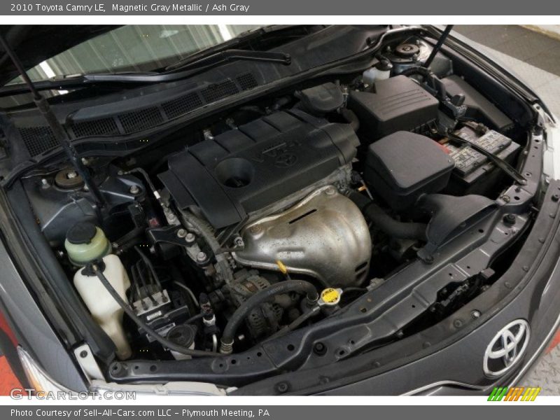 Magnetic Gray Metallic / Ash Gray 2010 Toyota Camry LE