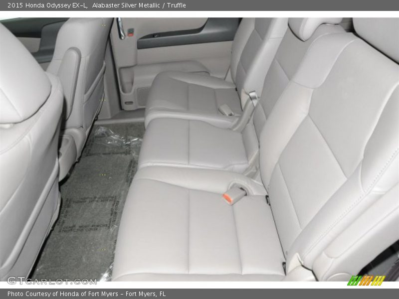 Alabaster Silver Metallic / Truffle 2015 Honda Odyssey EX-L