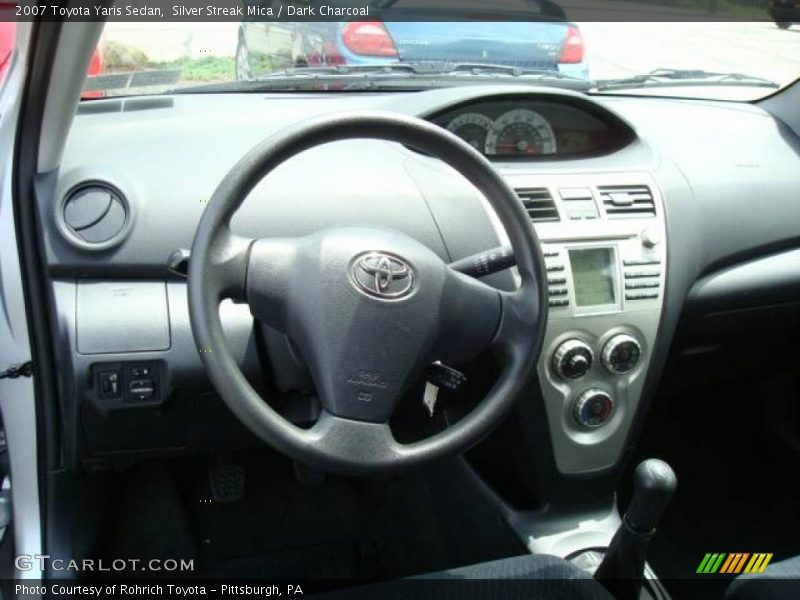 Silver Streak Mica / Dark Charcoal 2007 Toyota Yaris Sedan