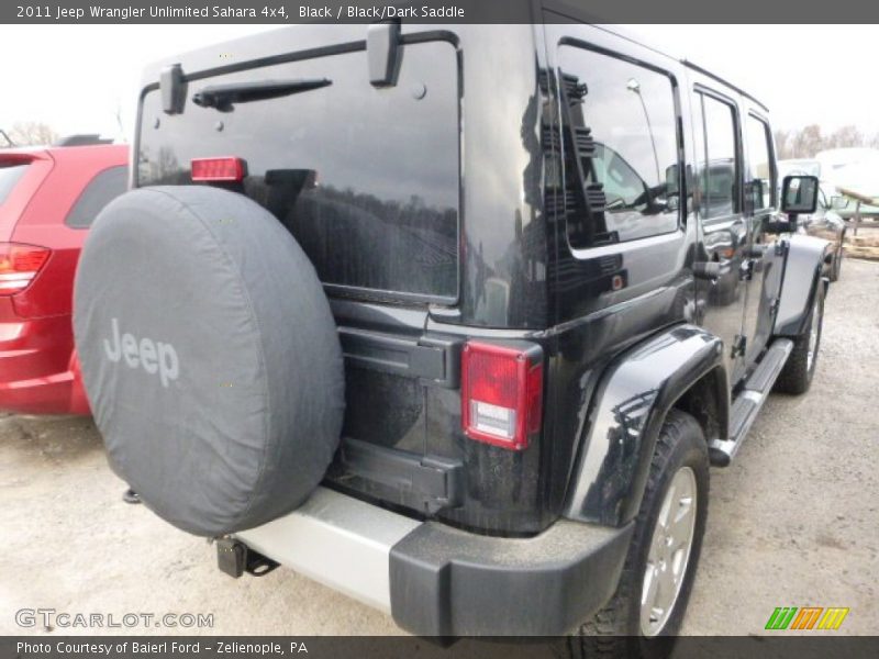 Black / Black/Dark Saddle 2011 Jeep Wrangler Unlimited Sahara 4x4