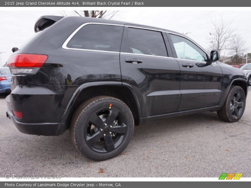 Brilliant Black Crystal Pearl / Black 2015 Jeep Grand Cherokee Altitude 4x4