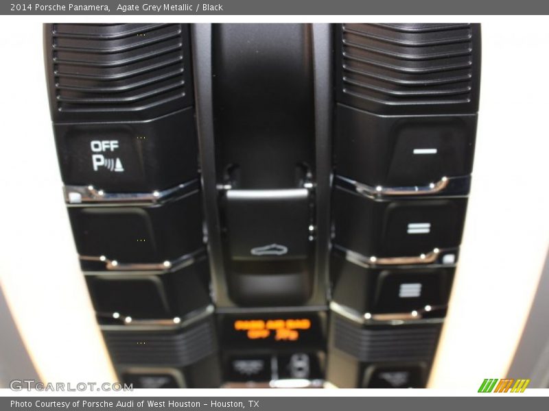 Agate Grey Metallic / Black 2014 Porsche Panamera