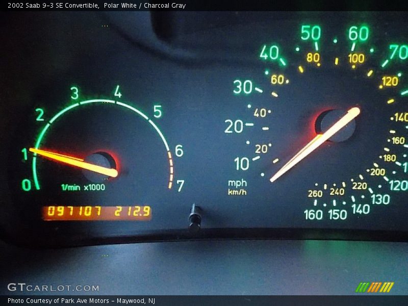 Polar White / Charcoal Gray 2002 Saab 9-3 SE Convertible
