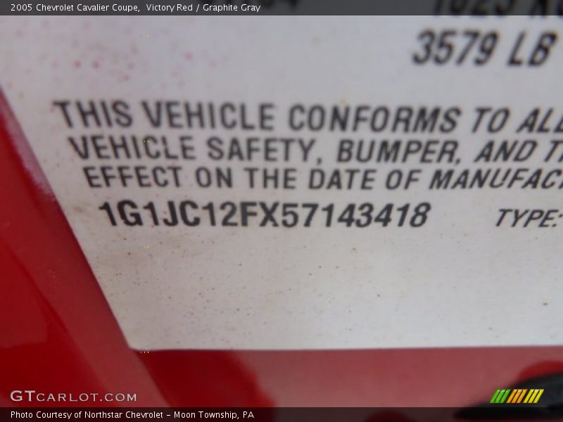 Victory Red / Graphite Gray 2005 Chevrolet Cavalier Coupe