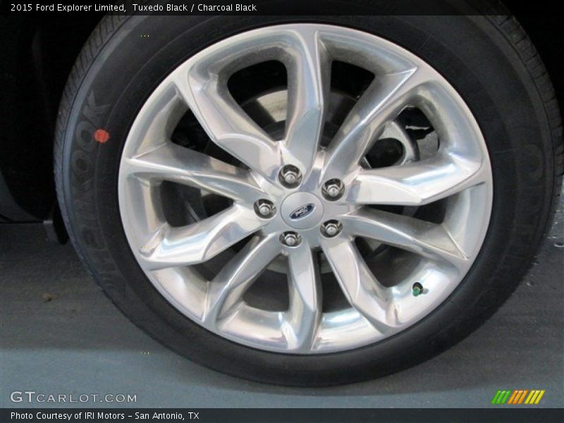 Tuxedo Black / Charcoal Black 2015 Ford Explorer Limited
