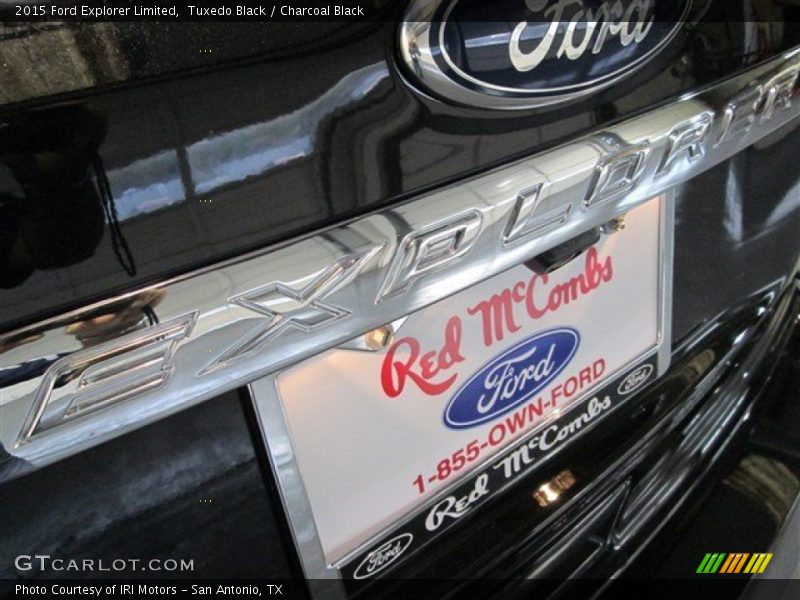 Tuxedo Black / Charcoal Black 2015 Ford Explorer Limited