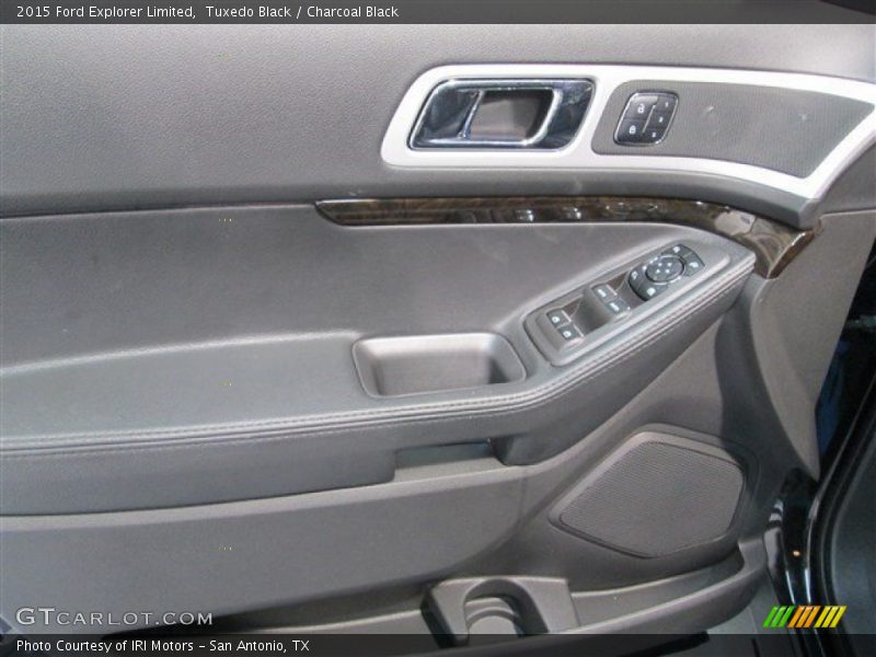 Tuxedo Black / Charcoal Black 2015 Ford Explorer Limited