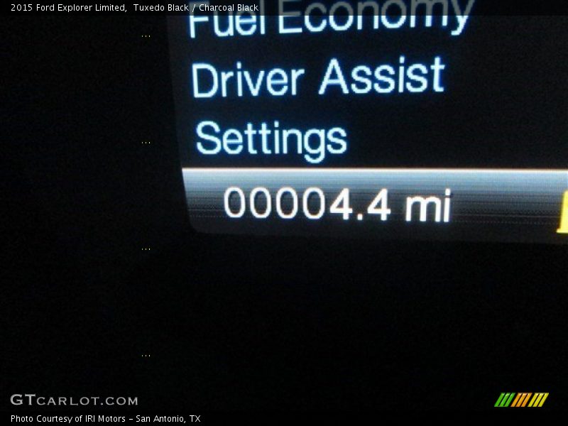 Tuxedo Black / Charcoal Black 2015 Ford Explorer Limited