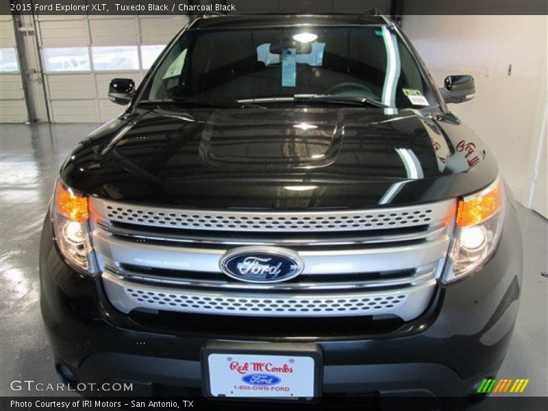 Tuxedo Black / Charcoal Black 2015 Ford Explorer XLT