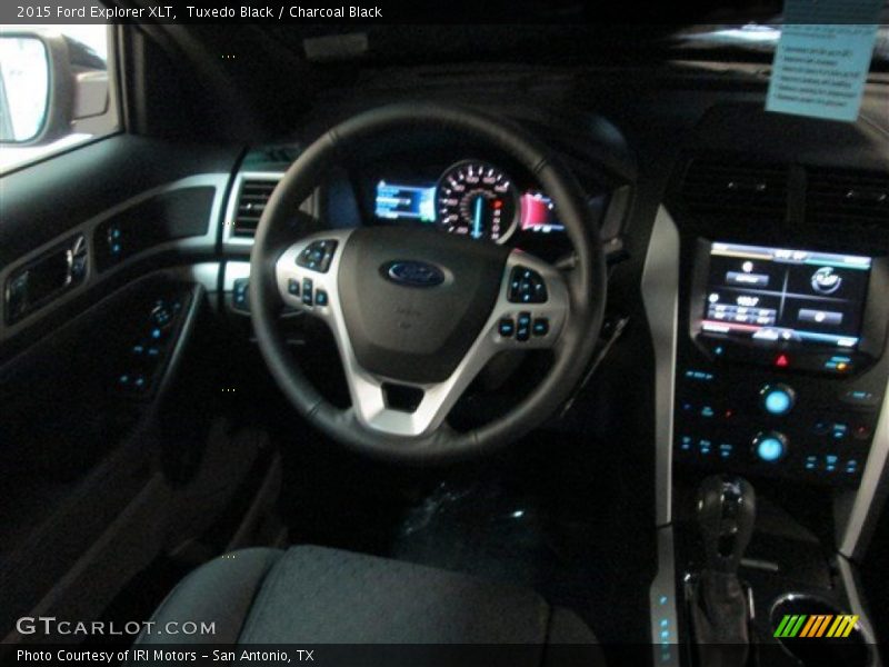 Tuxedo Black / Charcoal Black 2015 Ford Explorer XLT