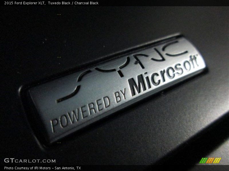 Tuxedo Black / Charcoal Black 2015 Ford Explorer XLT