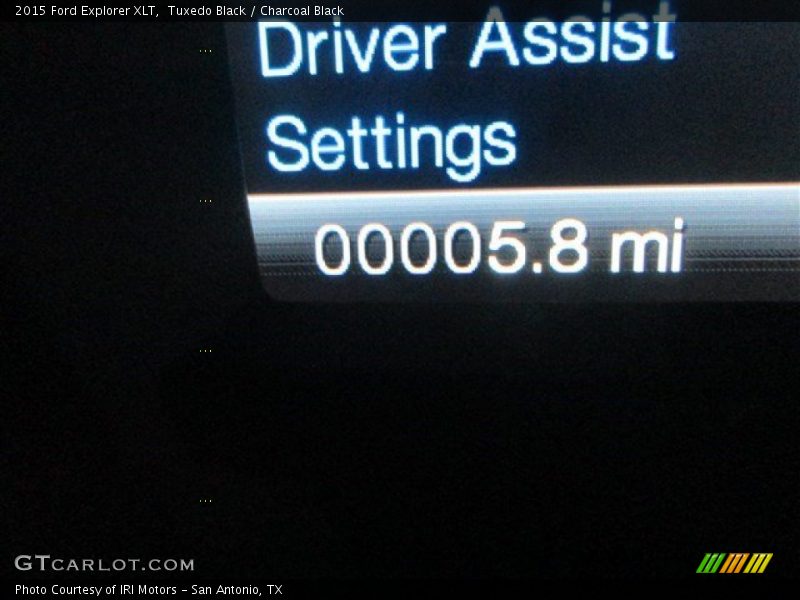 Tuxedo Black / Charcoal Black 2015 Ford Explorer XLT