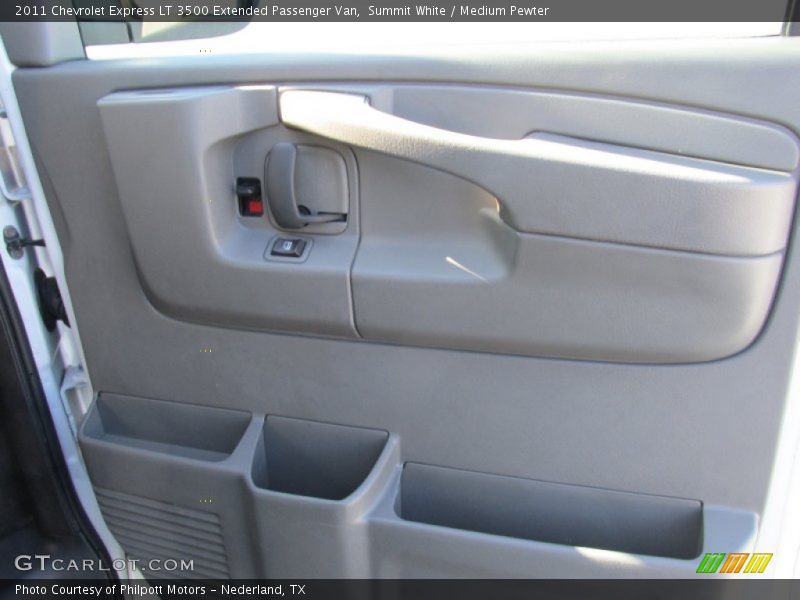 Summit White / Medium Pewter 2011 Chevrolet Express LT 3500 Extended Passenger Van