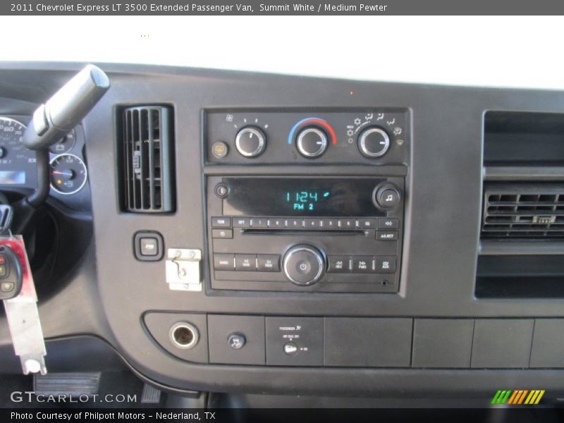 Summit White / Medium Pewter 2011 Chevrolet Express LT 3500 Extended Passenger Van