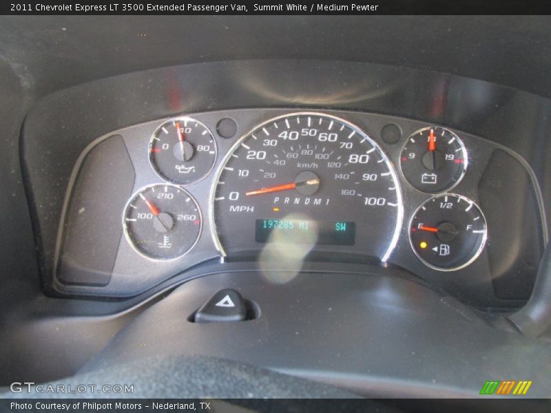 Summit White / Medium Pewter 2011 Chevrolet Express LT 3500 Extended Passenger Van