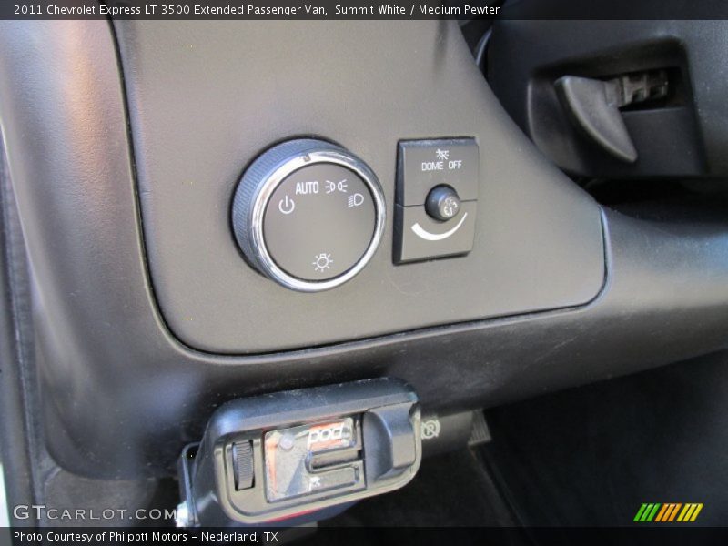 Summit White / Medium Pewter 2011 Chevrolet Express LT 3500 Extended Passenger Van