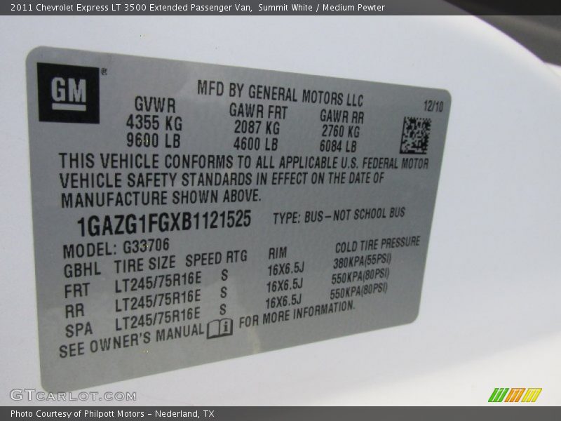 Summit White / Medium Pewter 2011 Chevrolet Express LT 3500 Extended Passenger Van