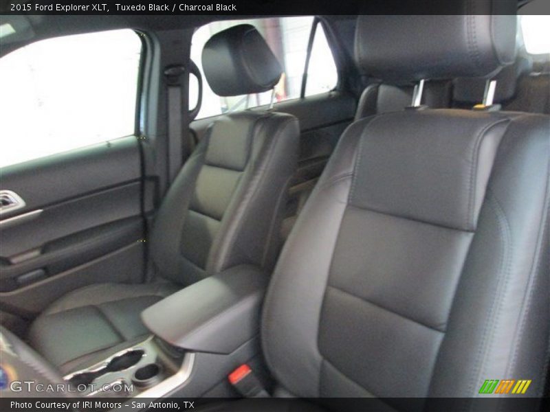 Tuxedo Black / Charcoal Black 2015 Ford Explorer XLT