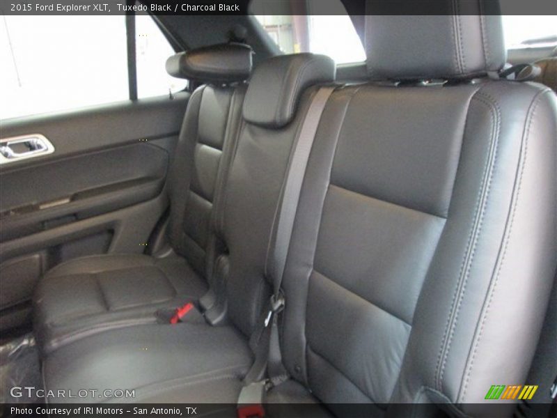 Tuxedo Black / Charcoal Black 2015 Ford Explorer XLT