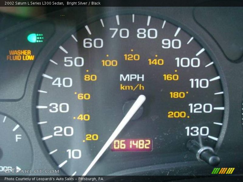 Bright Silver / Black 2002 Saturn L Series L300 Sedan