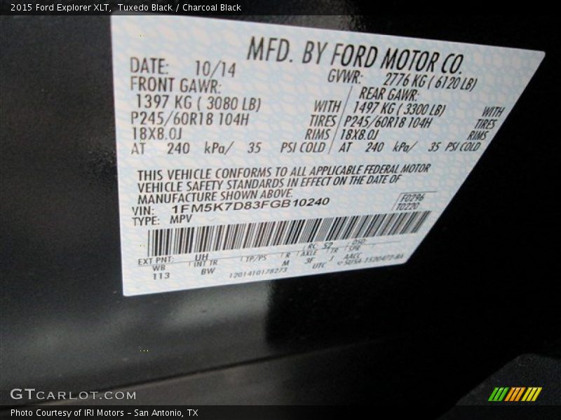 Tuxedo Black / Charcoal Black 2015 Ford Explorer XLT