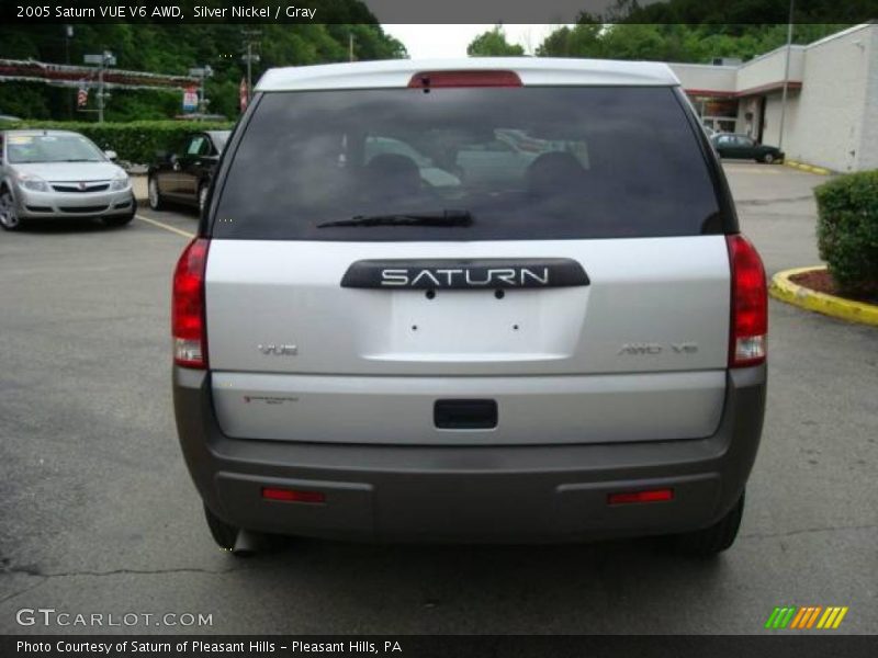 Silver Nickel / Gray 2005 Saturn VUE V6 AWD