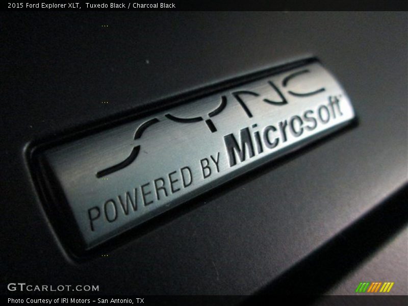 Tuxedo Black / Charcoal Black 2015 Ford Explorer XLT