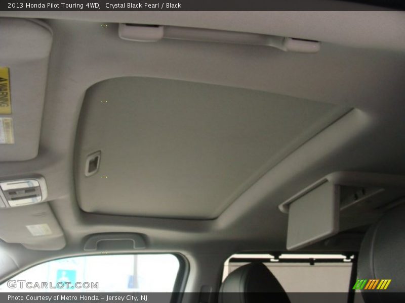 Crystal Black Pearl / Black 2013 Honda Pilot Touring 4WD