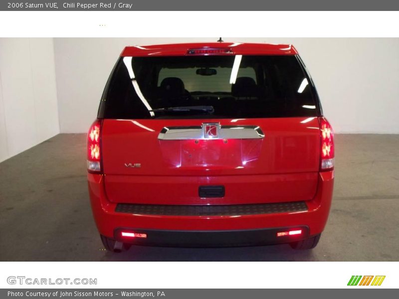 Chili Pepper Red / Gray 2006 Saturn VUE