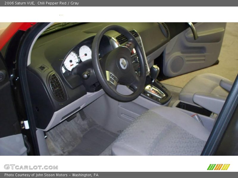 Chili Pepper Red / Gray 2006 Saturn VUE