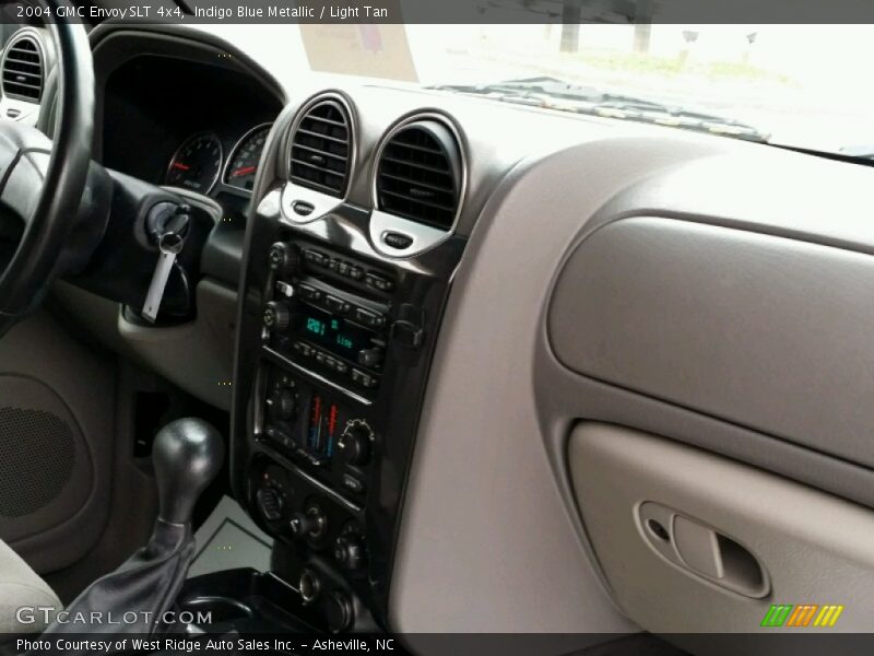 Indigo Blue Metallic / Light Tan 2004 GMC Envoy SLT 4x4