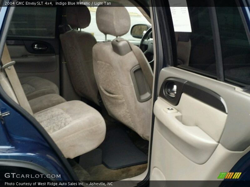 Indigo Blue Metallic / Light Tan 2004 GMC Envoy SLT 4x4