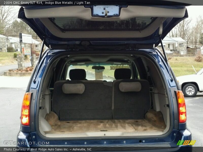 Indigo Blue Metallic / Light Tan 2004 GMC Envoy SLT 4x4