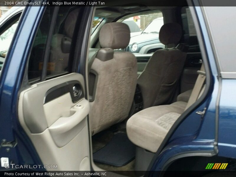 Indigo Blue Metallic / Light Tan 2004 GMC Envoy SLT 4x4