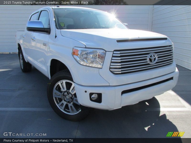 Super White / Black 2015 Toyota Tundra Platinum CrewMax