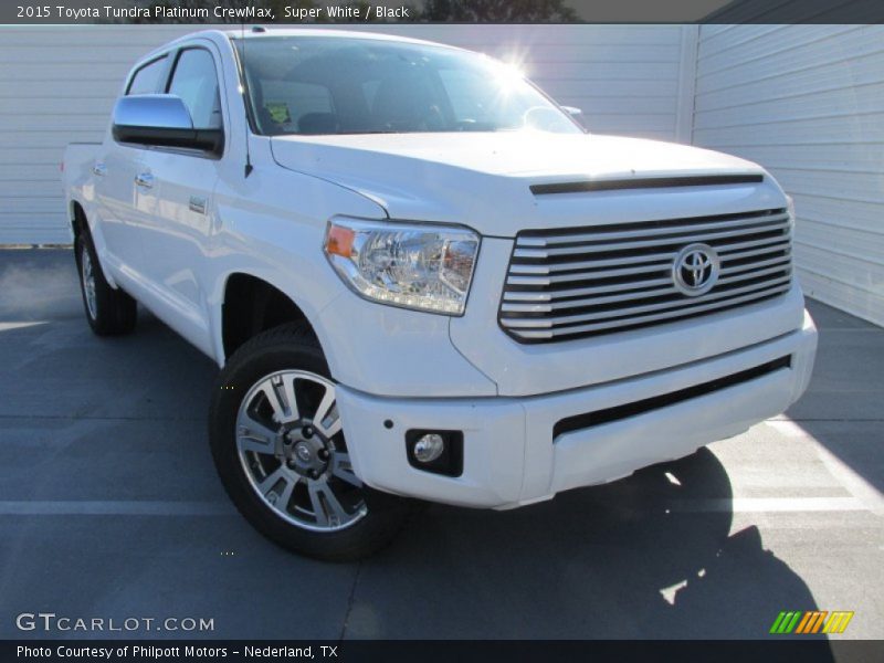 Super White / Black 2015 Toyota Tundra Platinum CrewMax