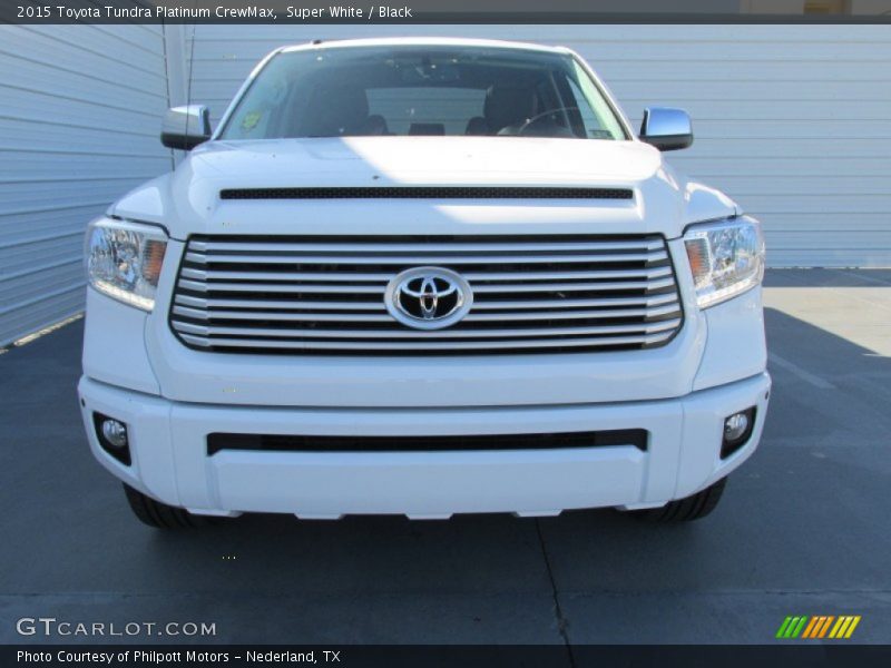 Super White / Black 2015 Toyota Tundra Platinum CrewMax