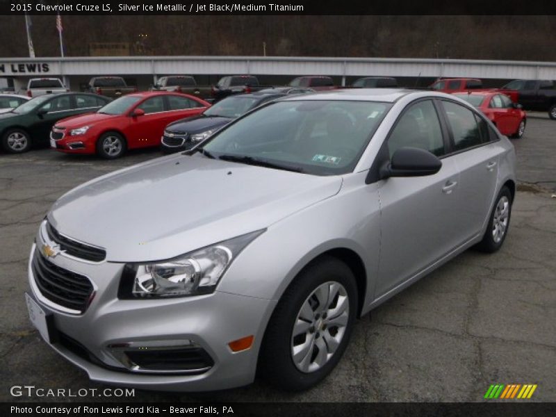 Silver Ice Metallic / Jet Black/Medium Titanium 2015 Chevrolet Cruze LS