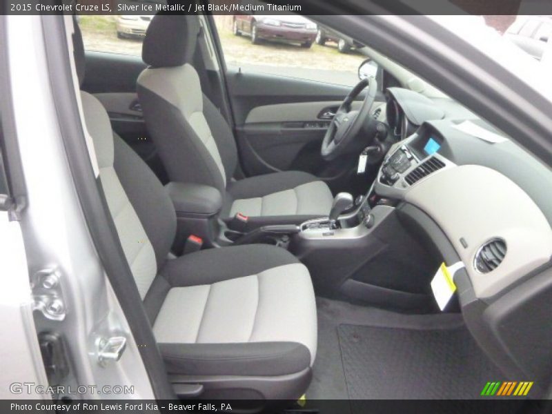 Silver Ice Metallic / Jet Black/Medium Titanium 2015 Chevrolet Cruze LS