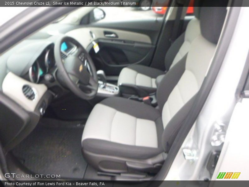 Silver Ice Metallic / Jet Black/Medium Titanium 2015 Chevrolet Cruze LS