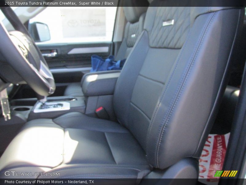 Super White / Black 2015 Toyota Tundra Platinum CrewMax